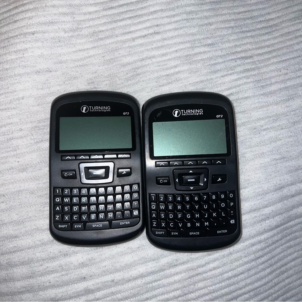 Turning Technologies QT2 clicker